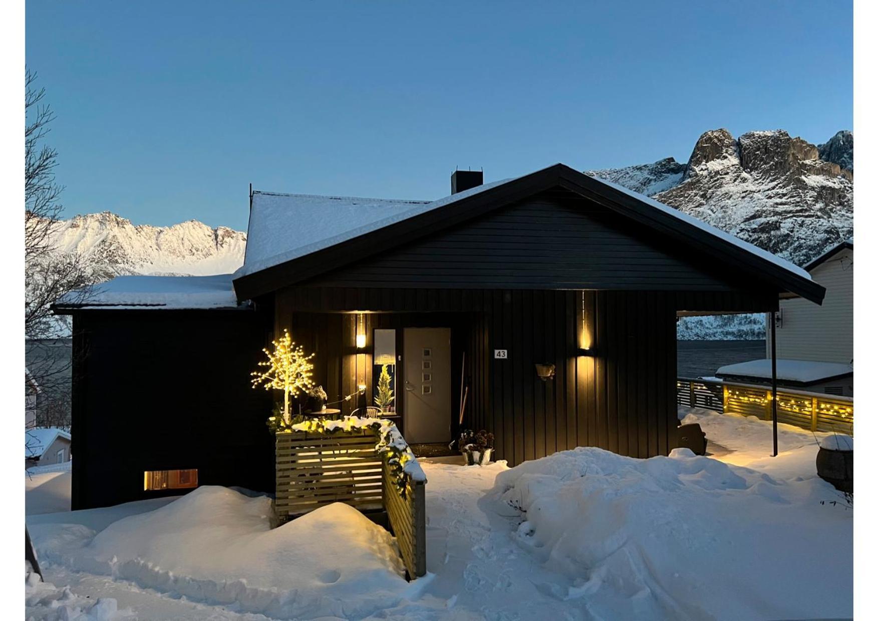 Willa Rigmorhuset Fjordgard Zewnętrze zdjęcie